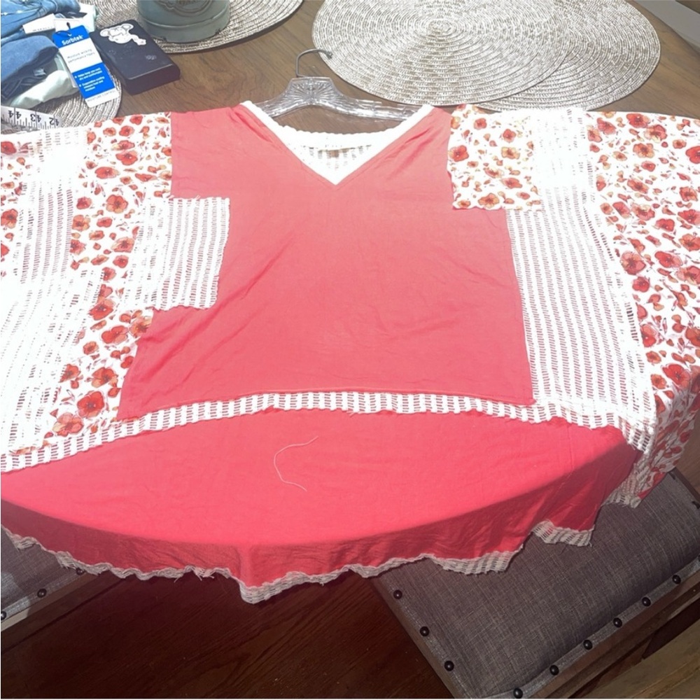 POL Oversized Tunic - Picture 3 of 6